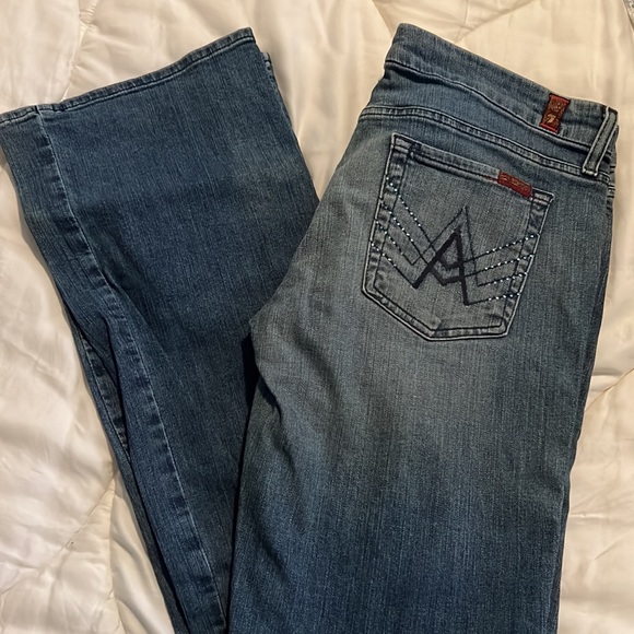 7 For All Mankind ✨SparkleButt✨ Jeans - Picture 3 of 6